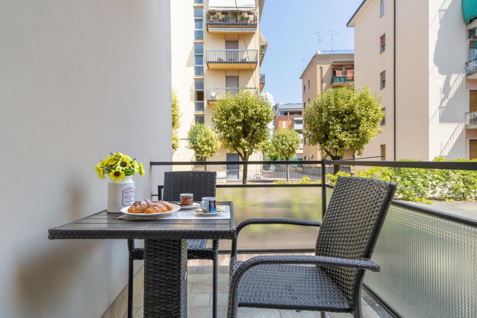 Ad Maiora Apartment เวโรนา ภายนอก รูปภาพ